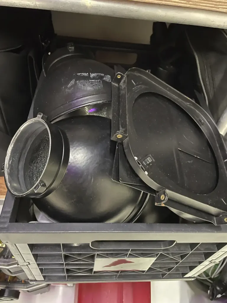 Licht omvormers in de Fotostudio, voor verhuur en Workshop fotografie©Leon Schroder